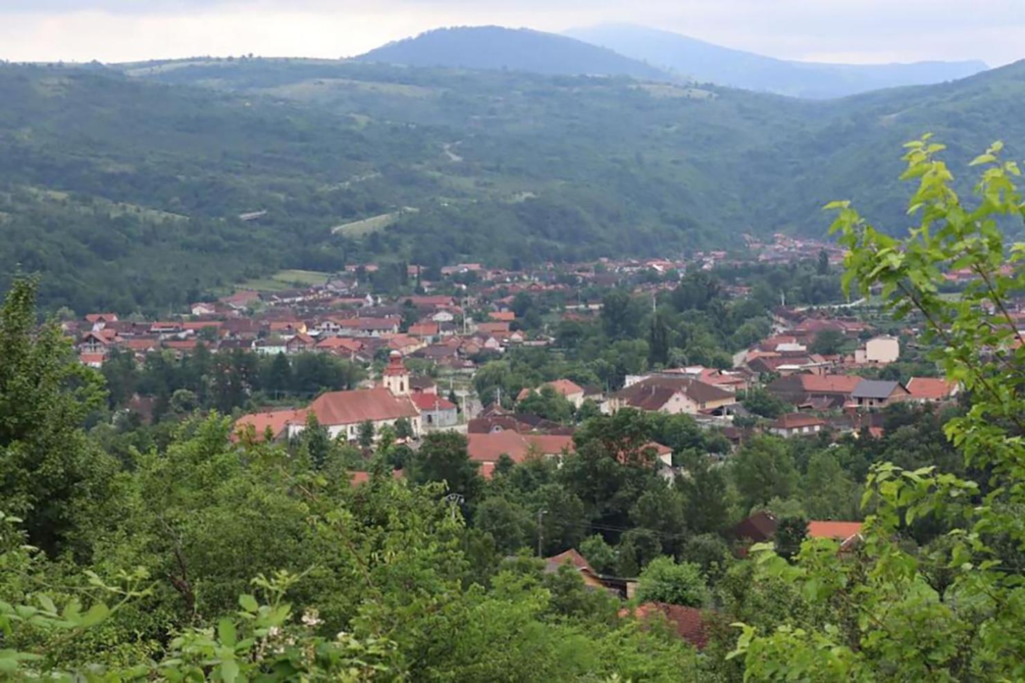 Salas U Bregu In Cheile Carasului Crasova Экстерьер фото